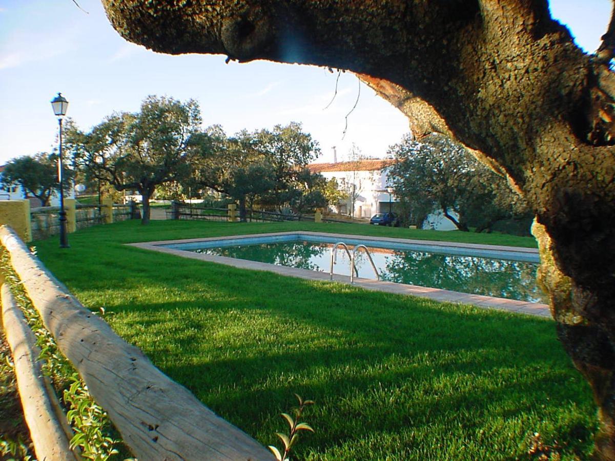 Finca Dehesa Tres Riveros Herrera de Alcántara Buitenkant foto